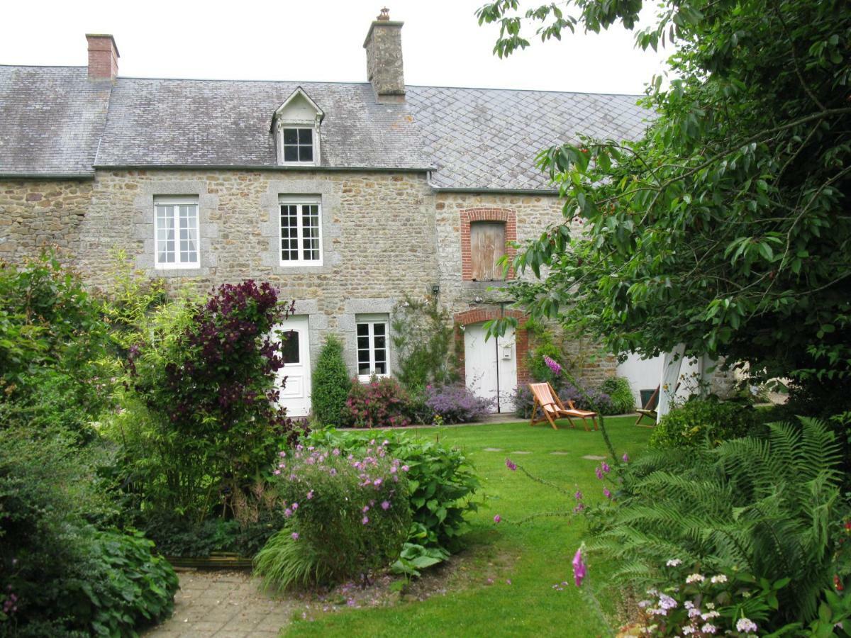 La Haute Gilberdiere Bed & Breakfast 3*