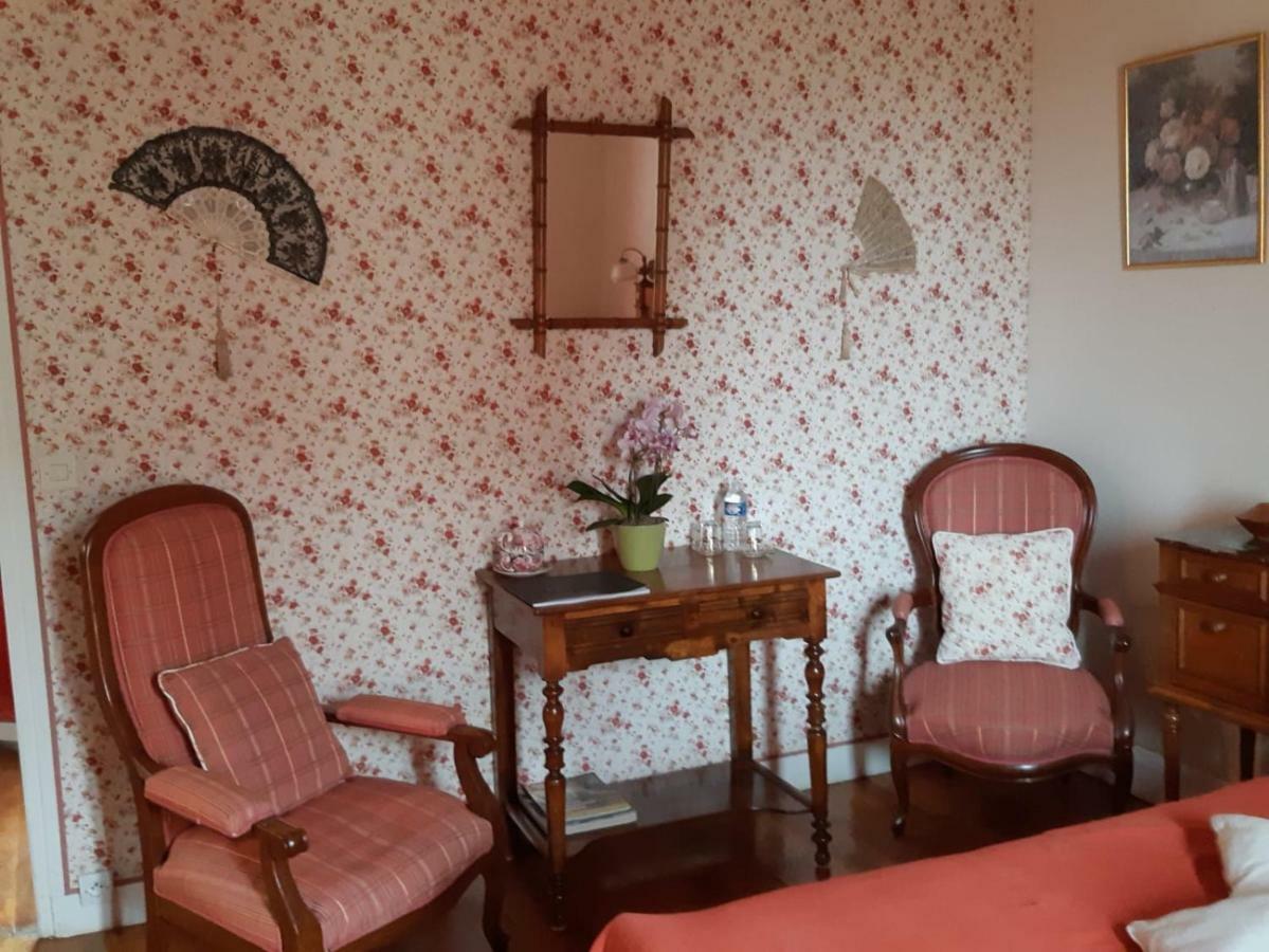 La Haute Gilberdiere Bed & Breakfast 3*